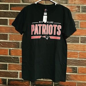 This patriots tee shirt is brand new with tags
